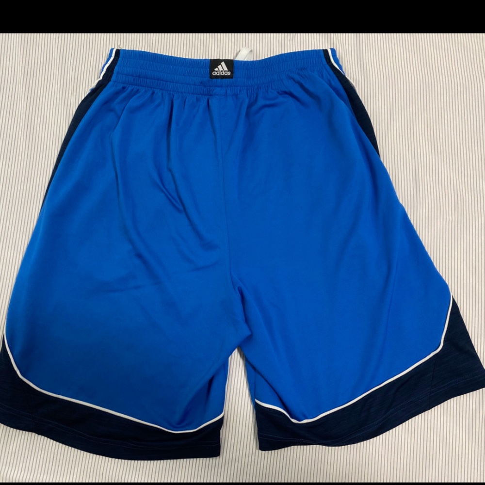 Adidas Men’s Blue Basketball athletic Shorts Large - Picture 4 of 5